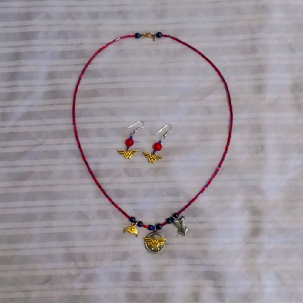 Dc's Wonder Woman Logo Earrings & Necklace Set